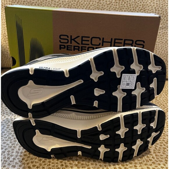 Skechers Go Run Consistent 2.0 Athletic Charcoal / Black Sneakers size 9.5 NEW - Picture 6 of 11